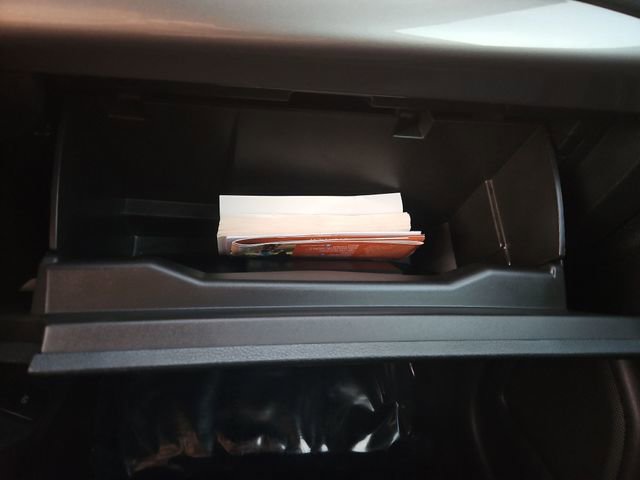 Used 2023 Ford Edge SEL image 32