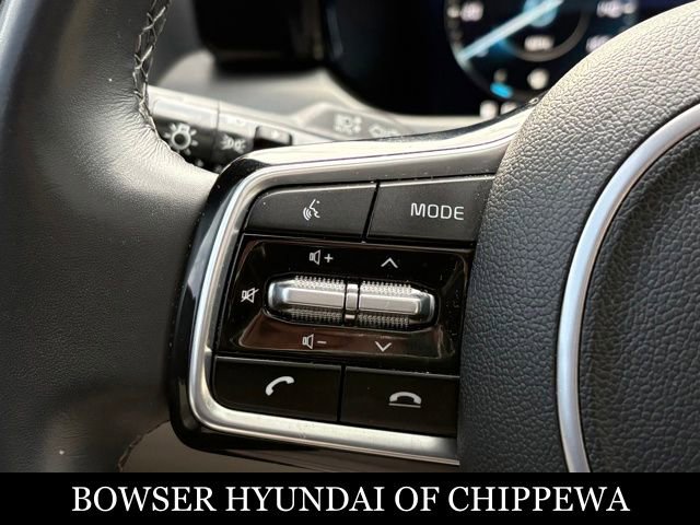 Used 2023 Kia Sorento SX image 19