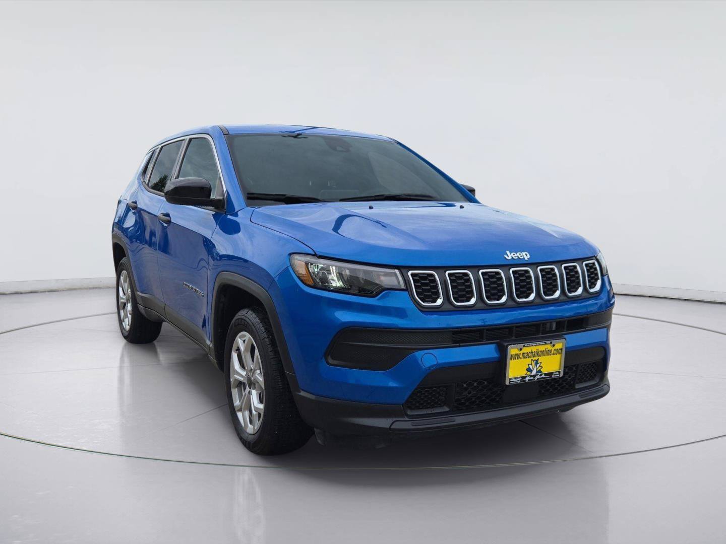 Used 2025 Jeep Compass Sport AWD/4WD image 7
