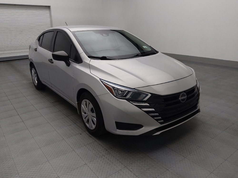 Used 2023 Nissan Versa S w/ Electronics Package FWD image 13