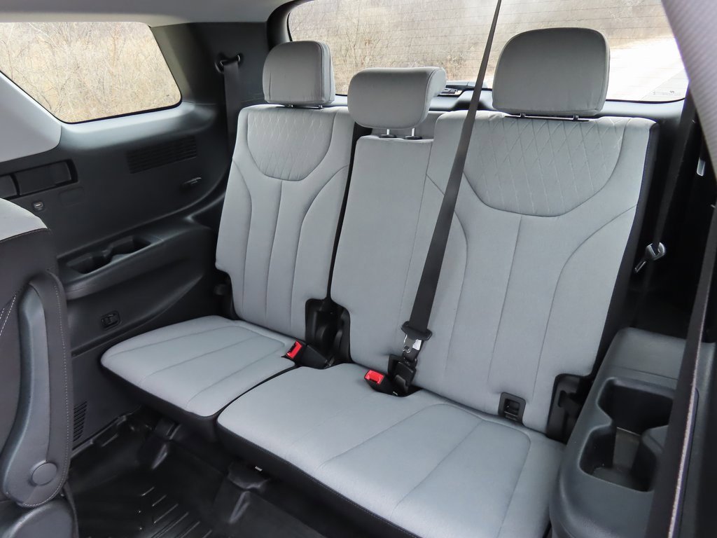 Used 2022 Hyundai Palisade SEL w/ Convenience Package image 27