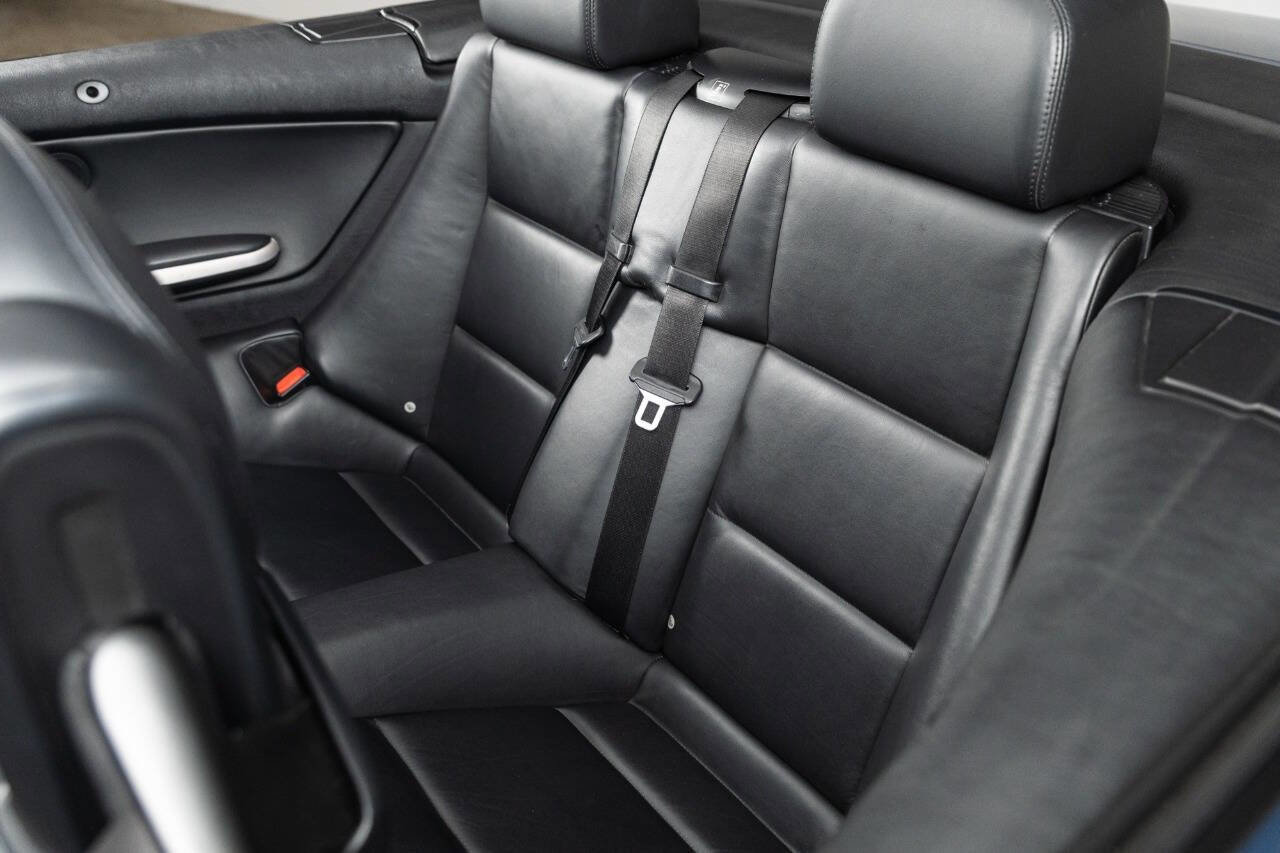 Used 2005 BMW M3 Convertible image 76