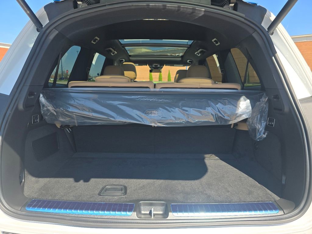 New 2026 Mercedes-Benz GLS 580 4MATIC image 18