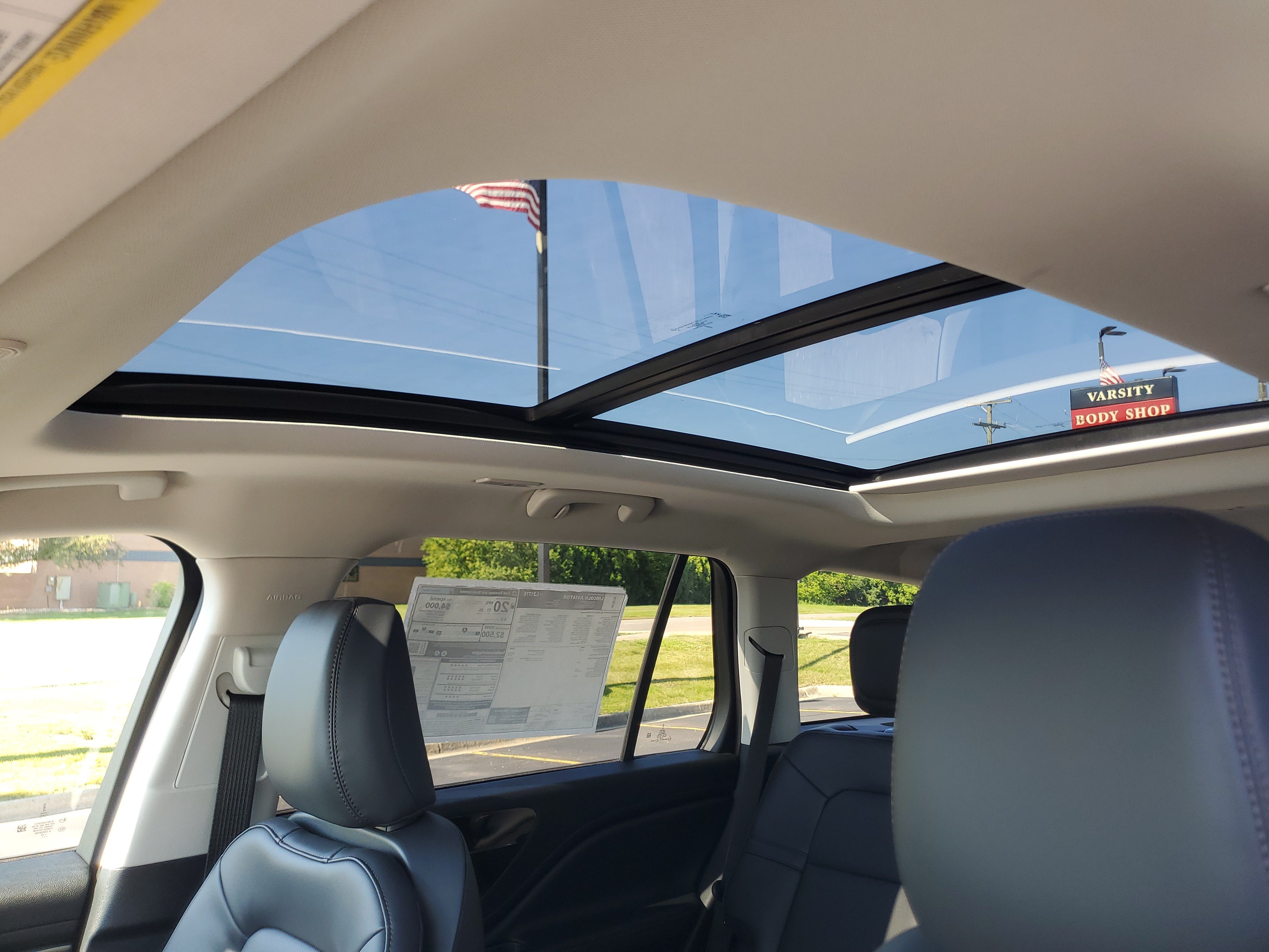 New 2026 Lincoln Aviator AWD image 10