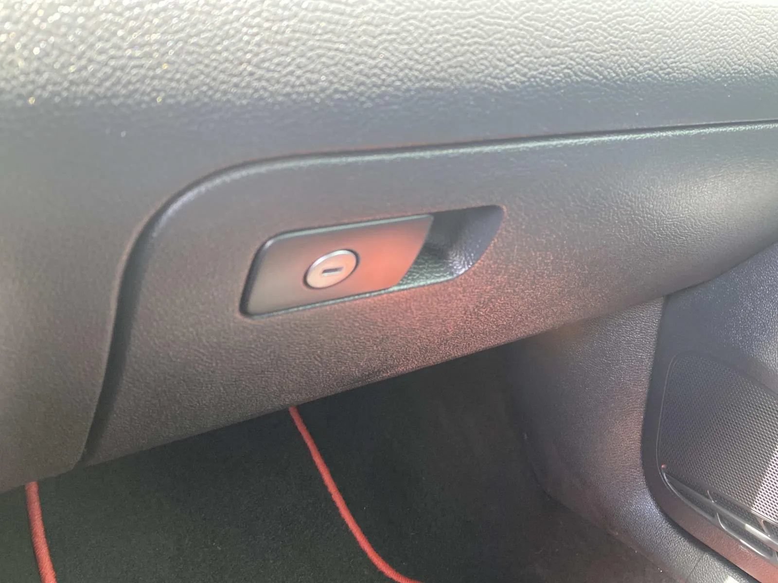 Used 2010 Volkswagen GTI 4-Door FWD image 28