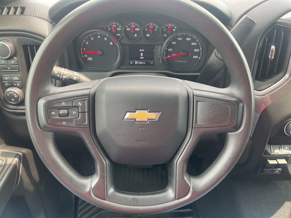 Used 2024 Chevrolet Silverado 2500 Custom w/ Custom Value Package image 15