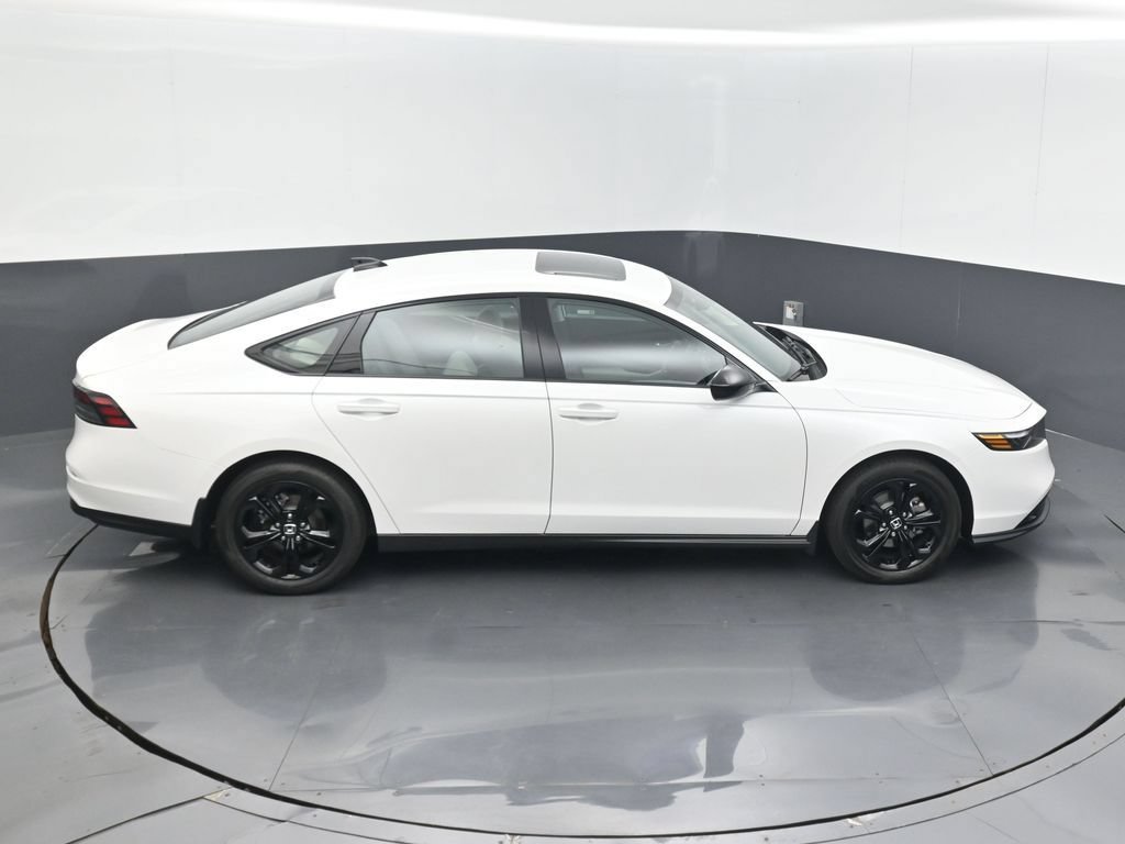 New 2025 Honda Accord SE image 14