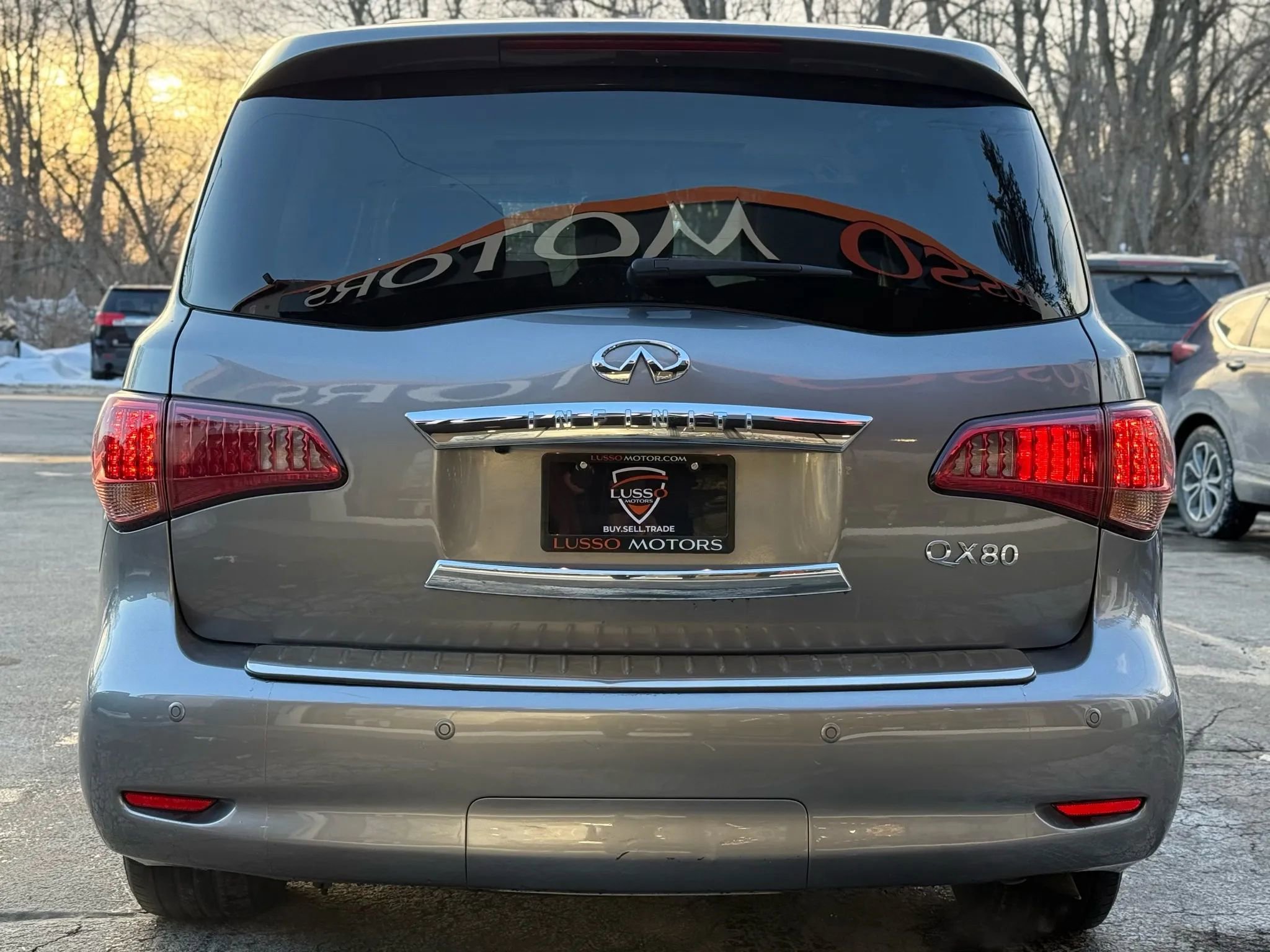 Used 2014 INFINITI QX80 4WD w/ Theater Package image 5