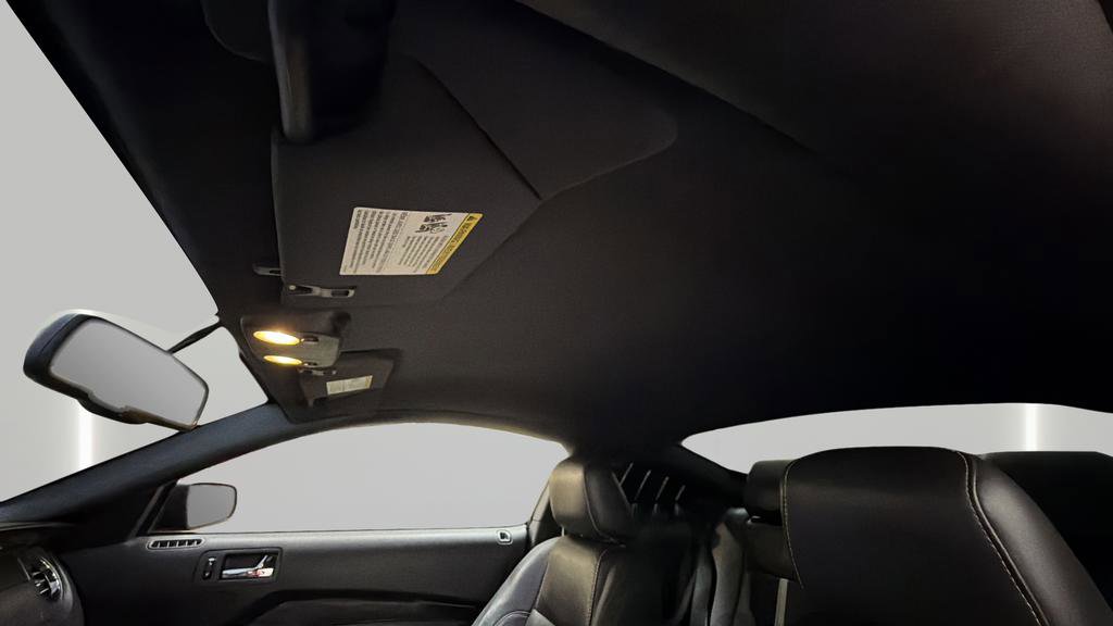 Used 2011 Ford Mustang GT Premium w/ Comfort Pkg image 29