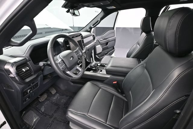Used 2025 Ford F150 Lariat AWD/4WD image 18