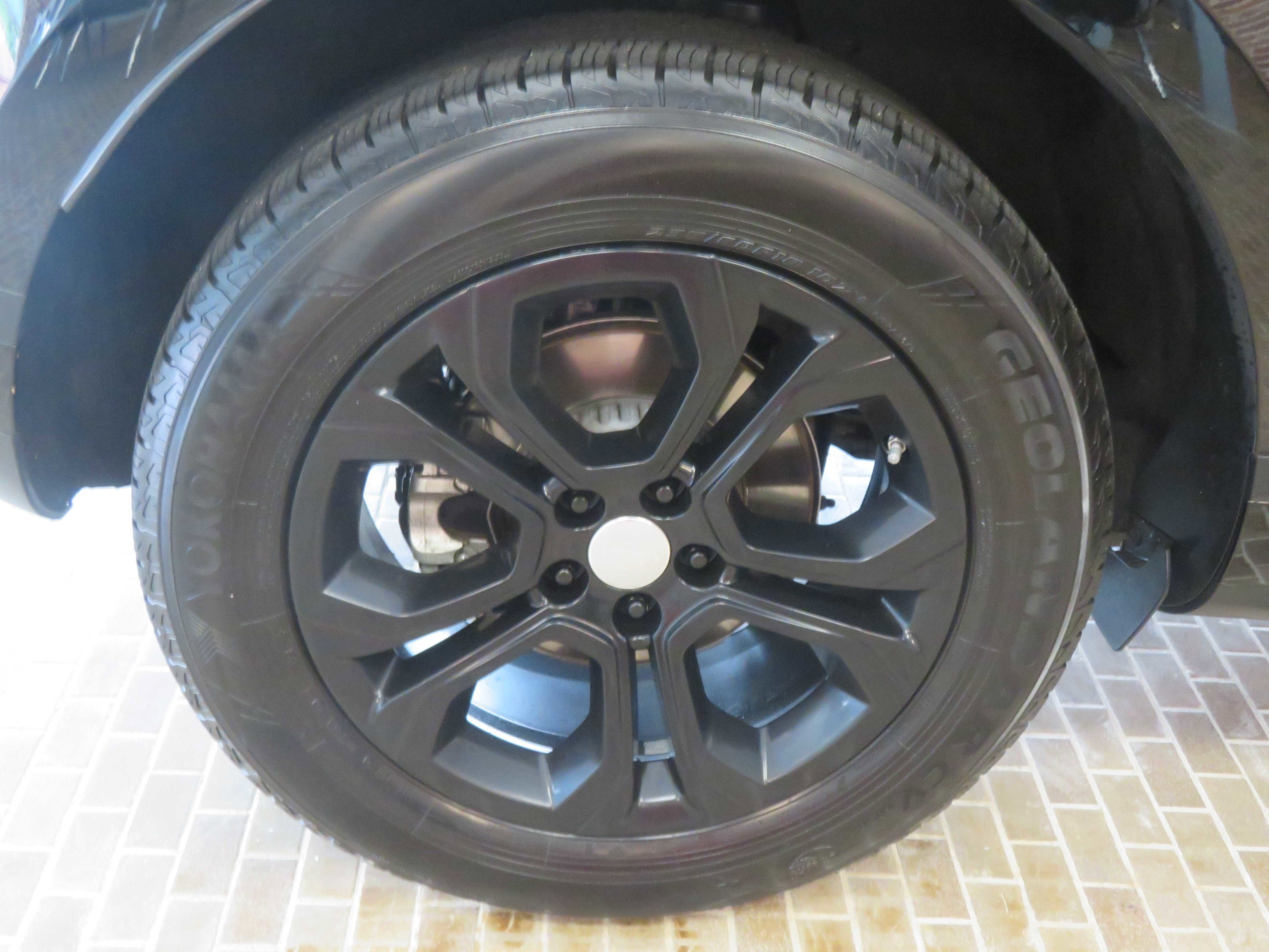 Used 2020 Land Rover Range Rover Evoque S image 9