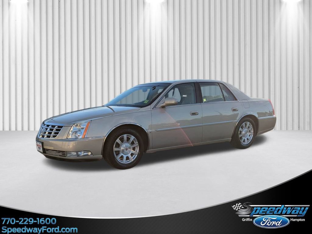 Used 2008 Cadillac DTS w/1SA image 1