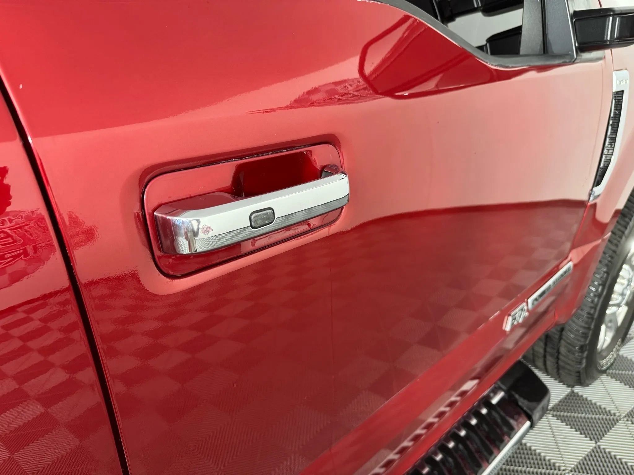 Used 2020 Ford F250 Lariat w/ Lariat Ultimate Package image 31