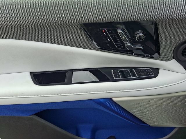 New 2027 Cadillac Optiq Luxury AWD/4WD image 8