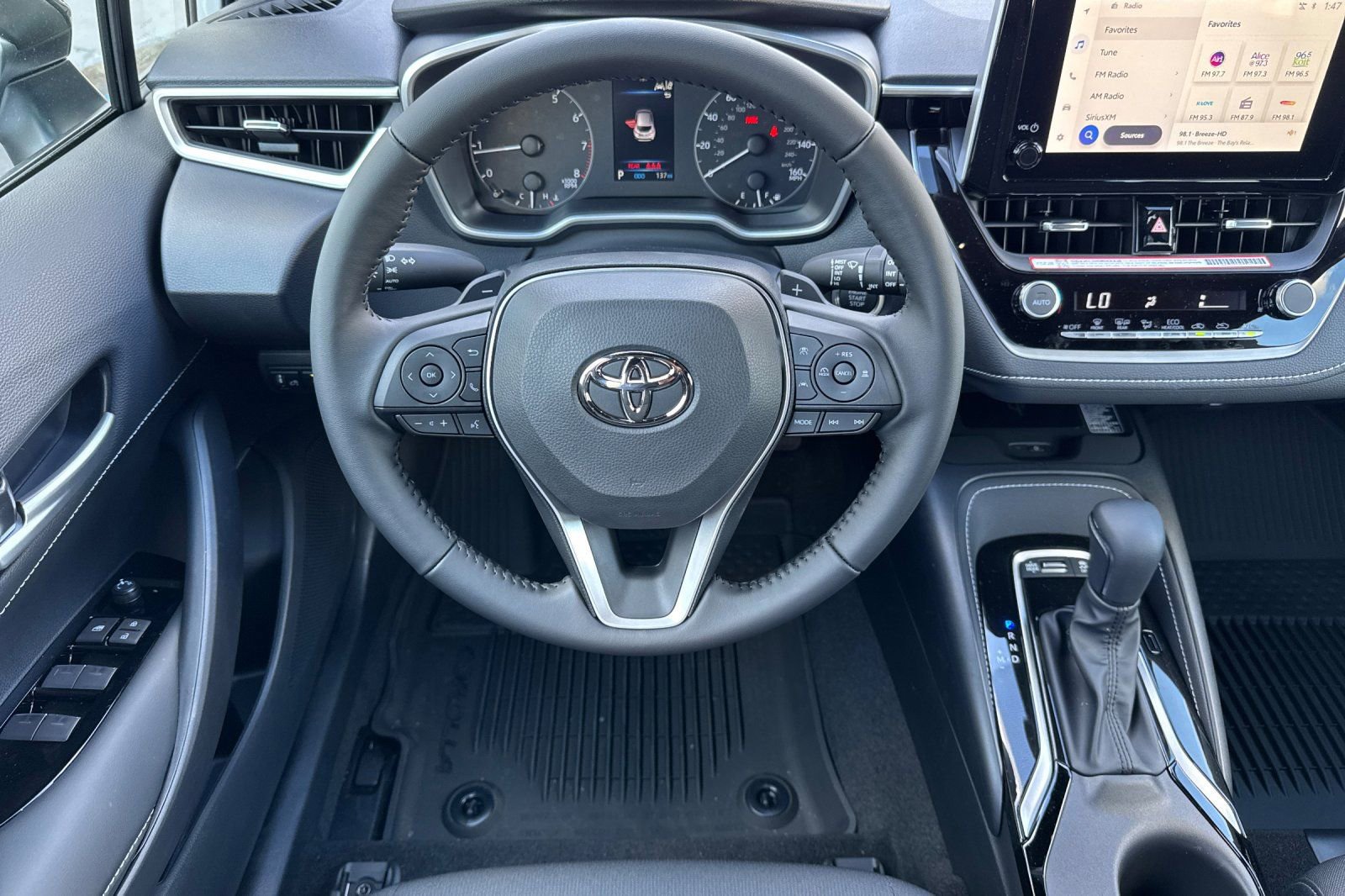 New 2026 Toyota Corolla SE image 15