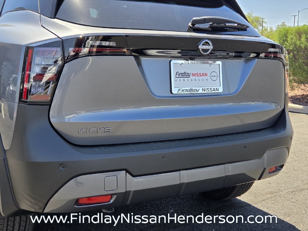 New 2026 Nissan Kicks SV w/ SV Premium Package FWD image 6