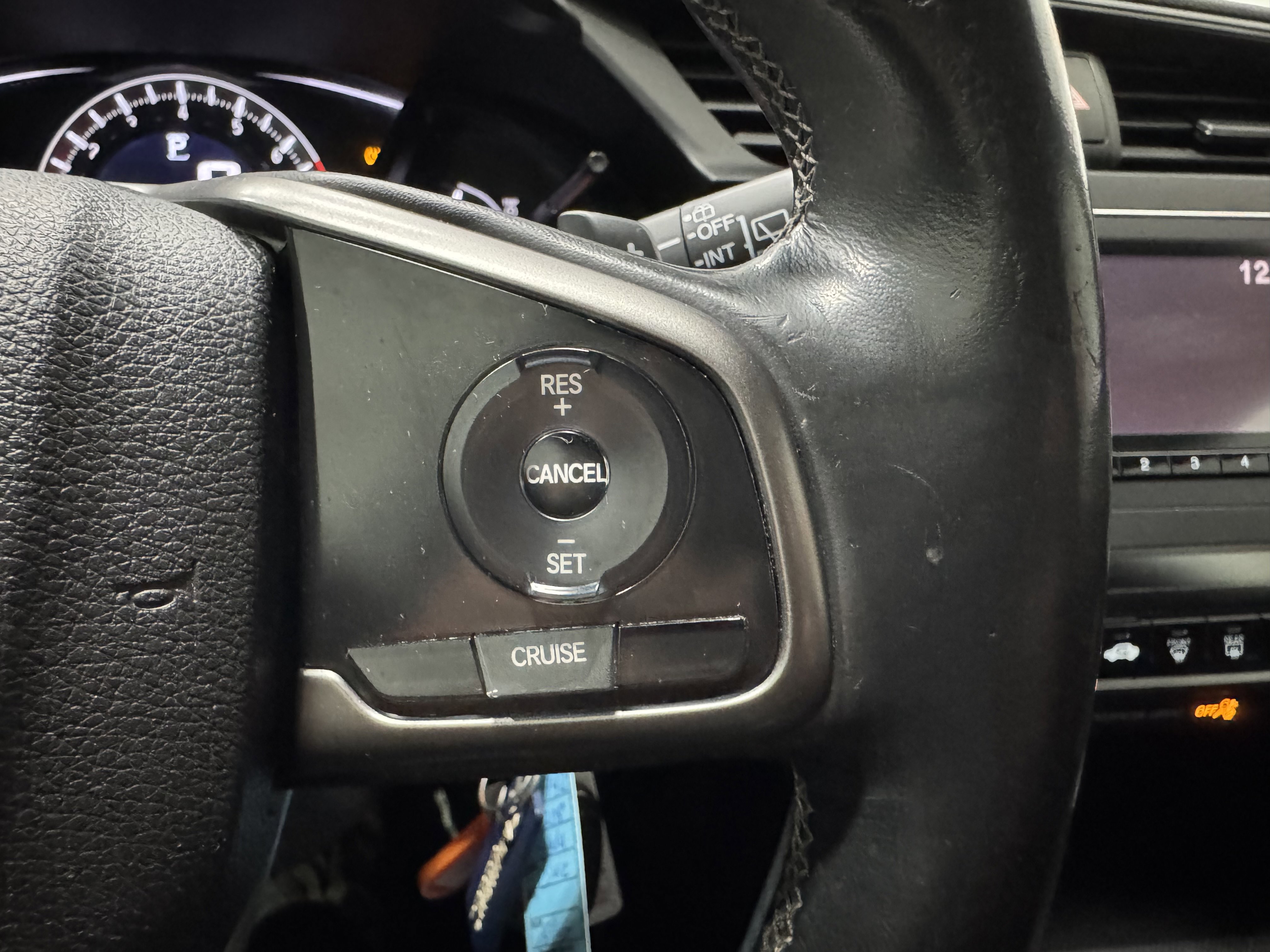 Used 2018 Honda Civic Sport image 30