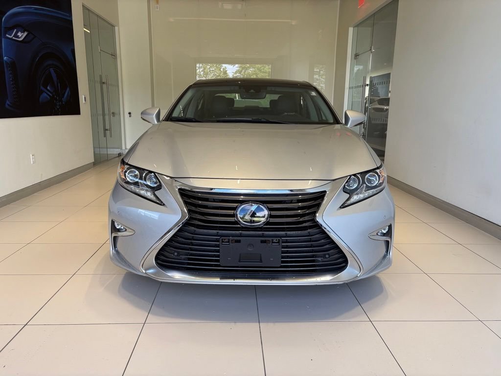 Used 2016 Lexus ES 350 w/ Luxury Package w/Wood Trim FWD image 7