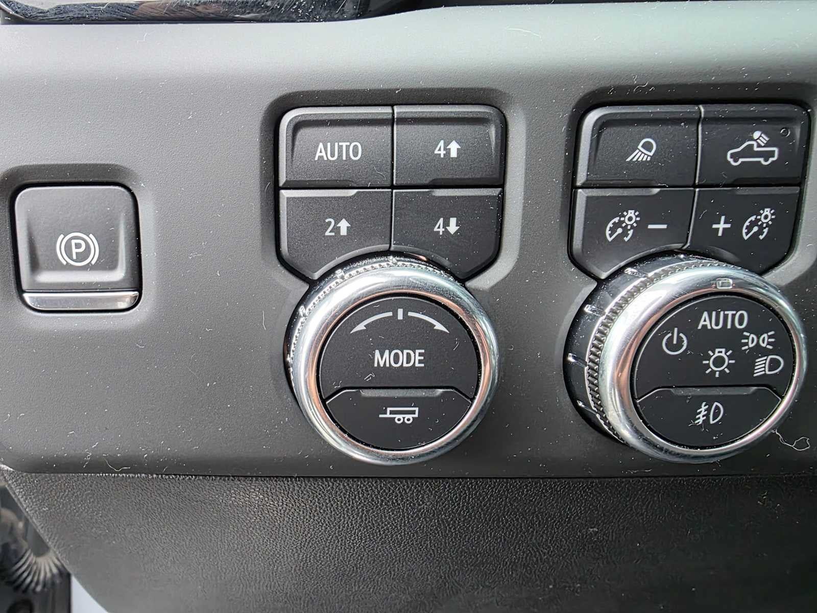 Certified 2024 GMC Sierra 1500 AT4X w/ AT4X AEV Edition AWD/4WD image 23