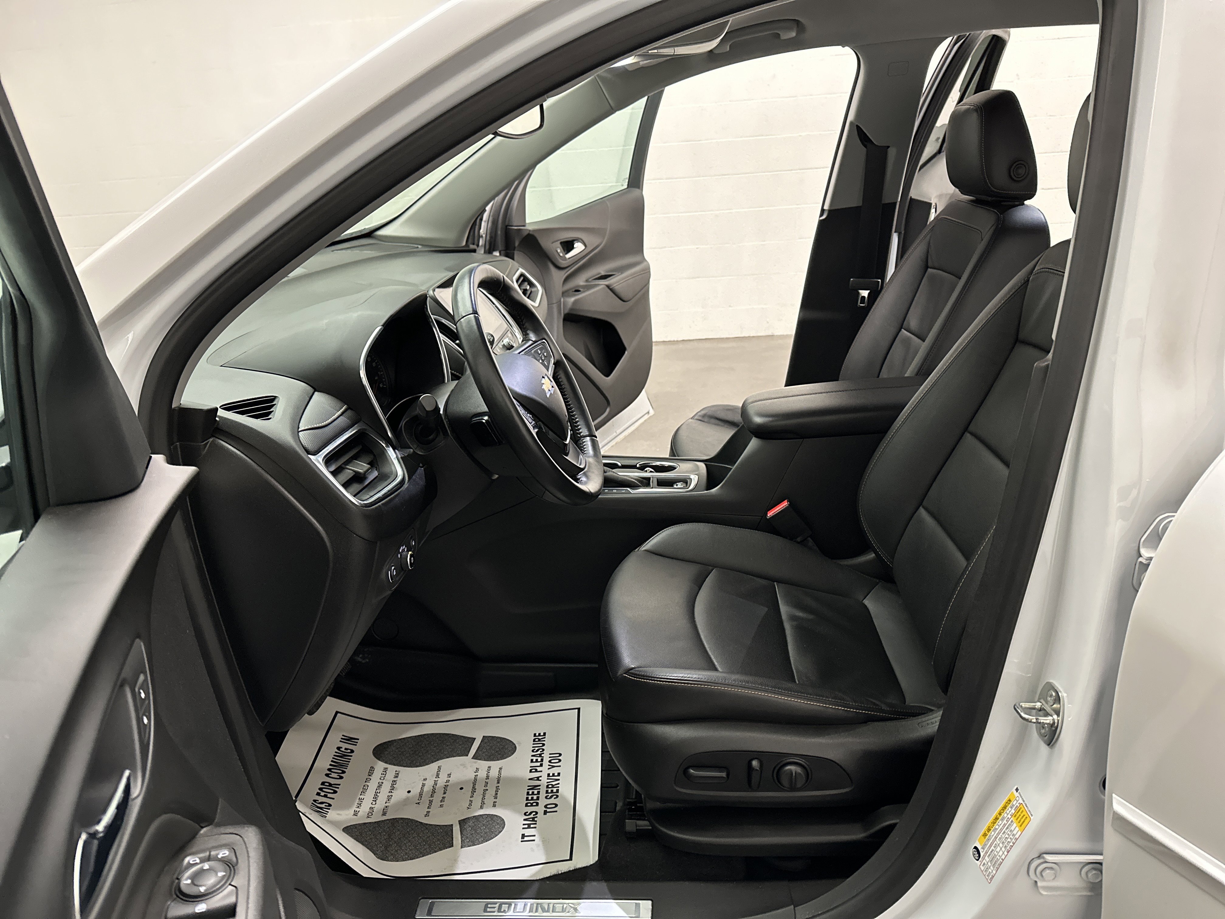 Used 2021 Chevrolet Equinox Premier FWD image 14