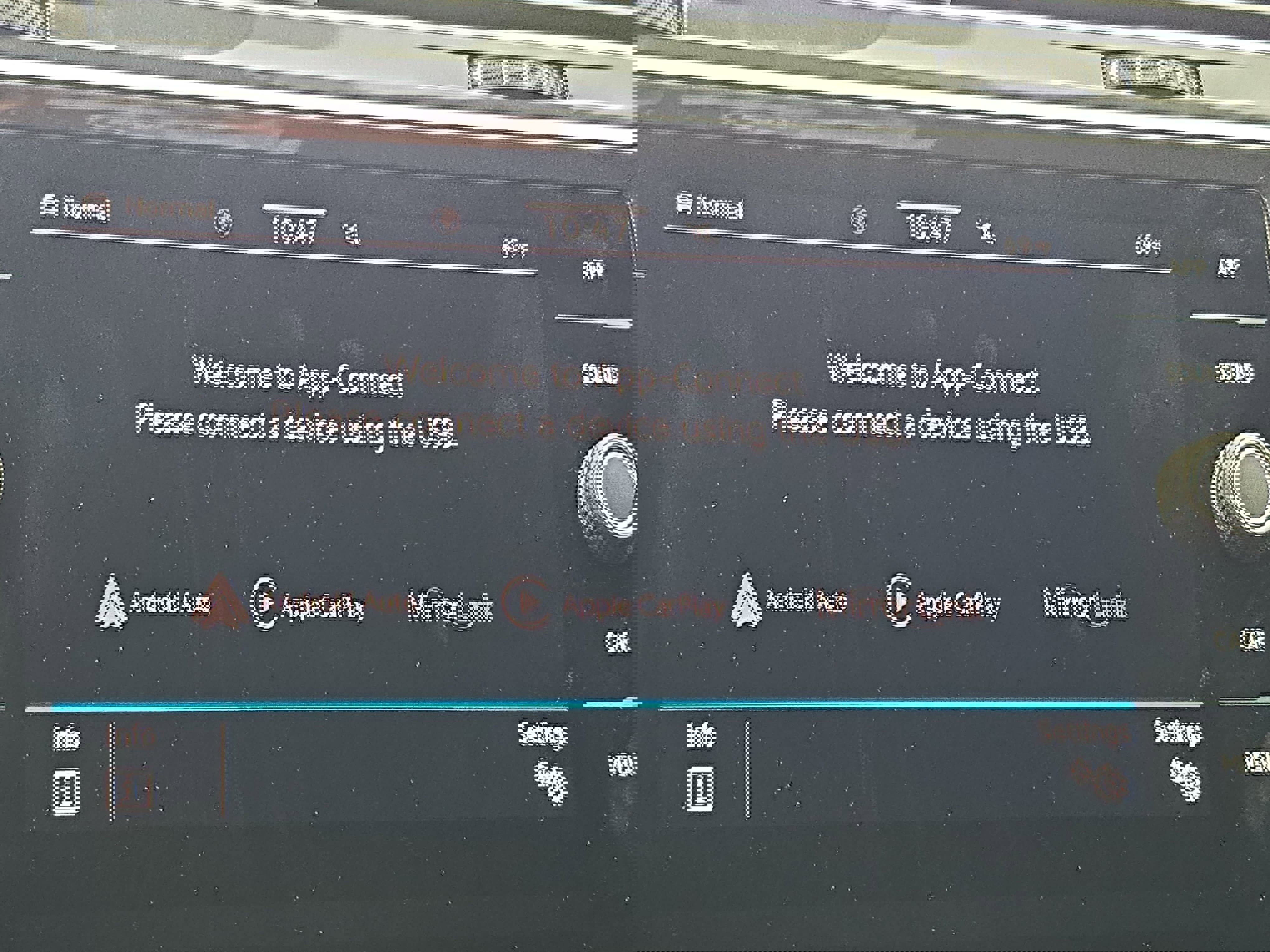 Certified 2022 Volkswagen Tiguan SE R-Line image 22