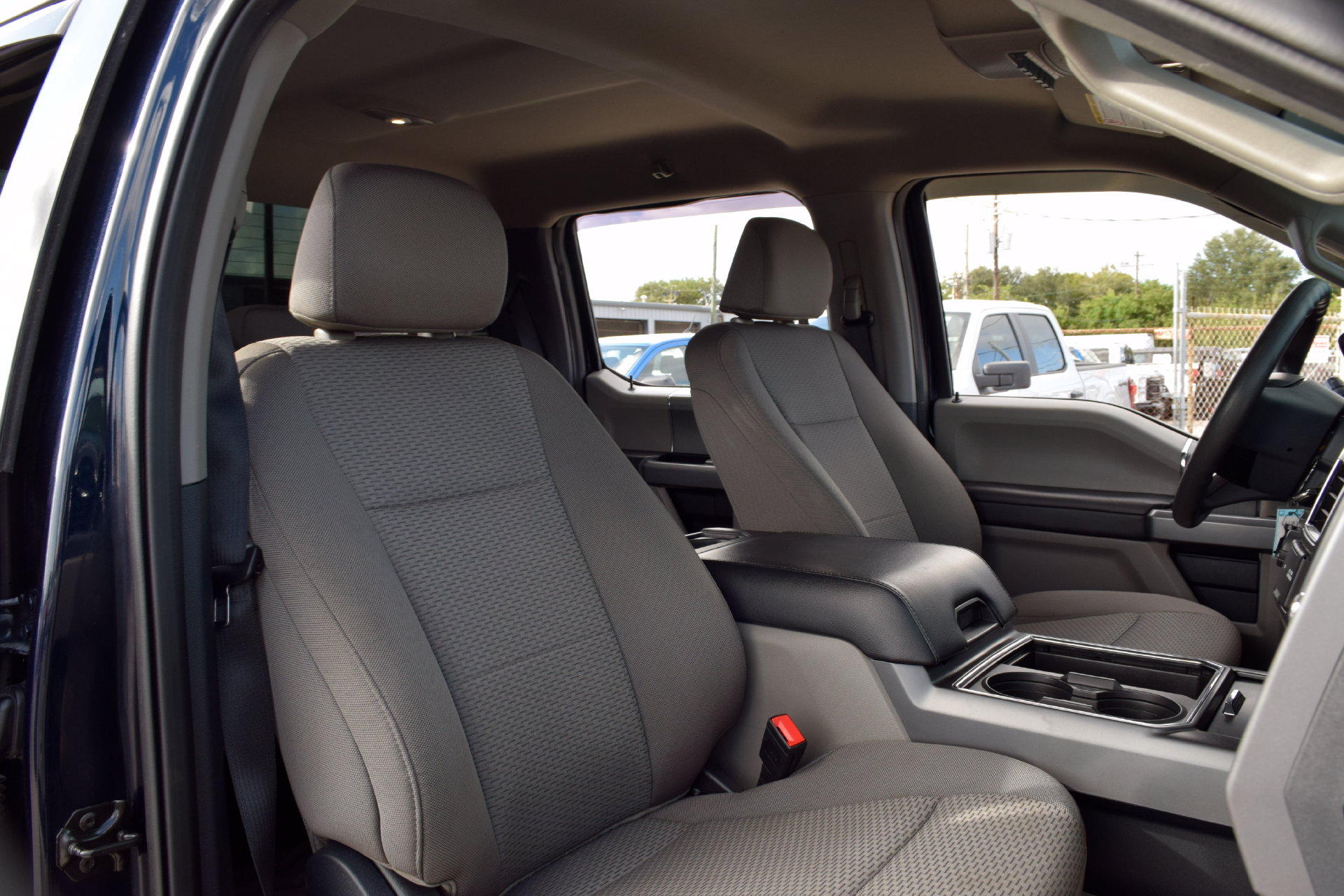 Used 2022 Ford F250 XLT w/ XLT Premium Package AWD/4WD image 23