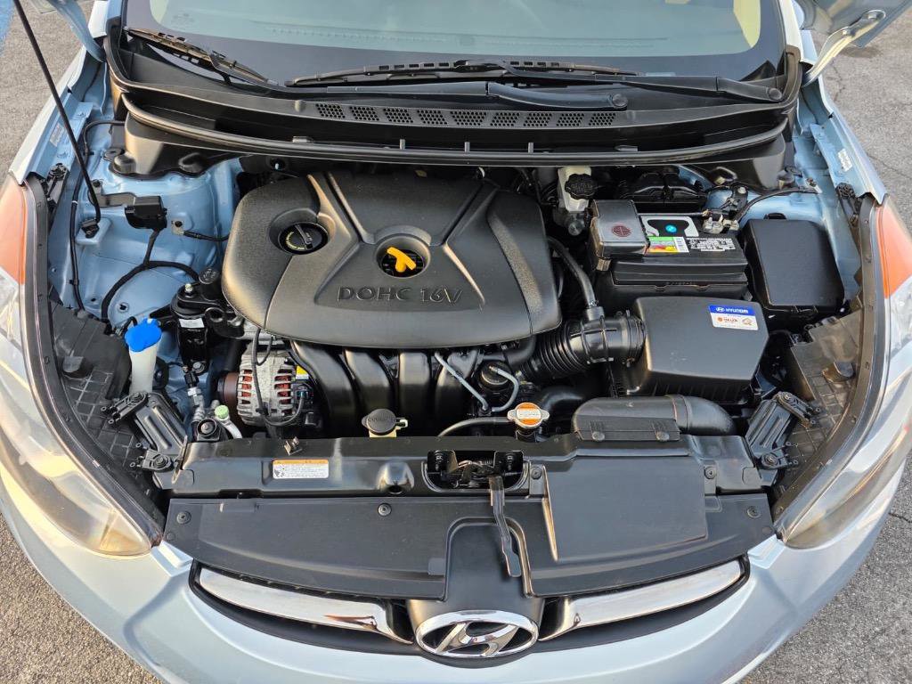 Used 2011 Hyundai Elantra Limited image 36