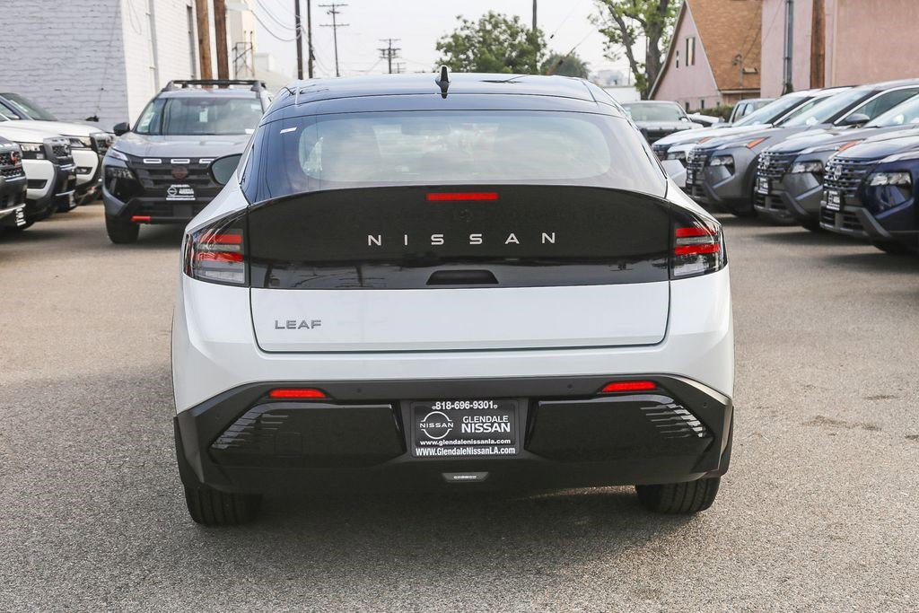 New 2026 Nissan Leaf SV+ image 7