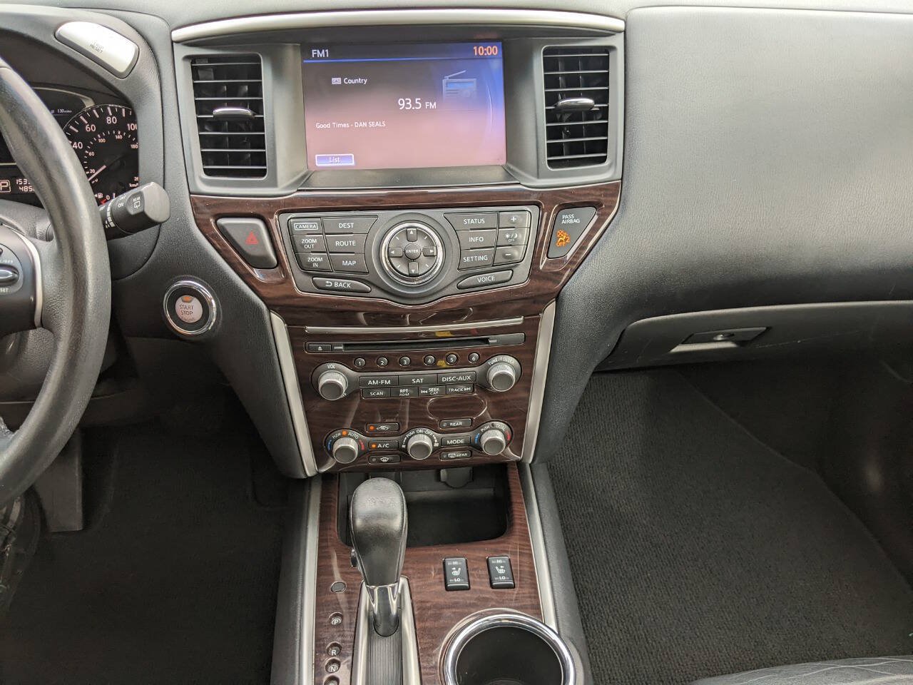 Used 2015 Nissan Pathfinder SL w/ SL Premium Package FWD image 20