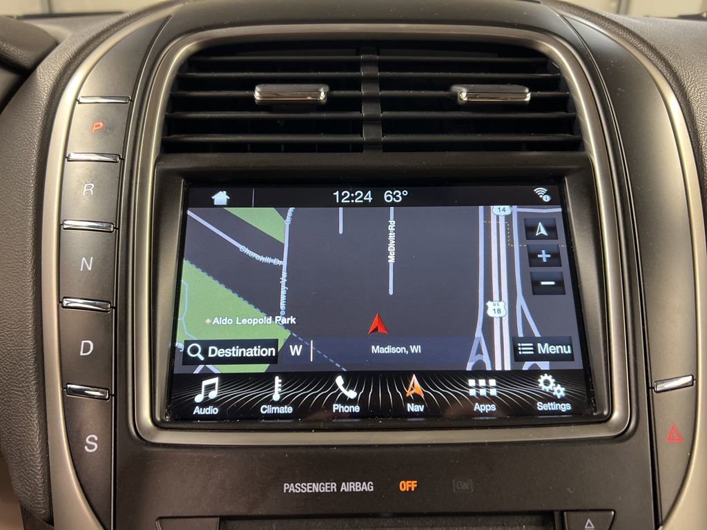 Used 2016 Lincoln MKX Reserve AWD/4WD image 12