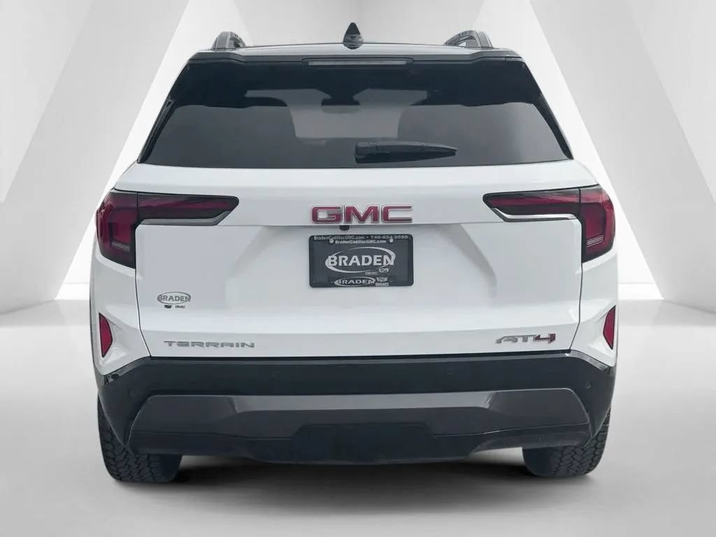 New 2026 GMC Terrain AT4 AWD/4WD image 6