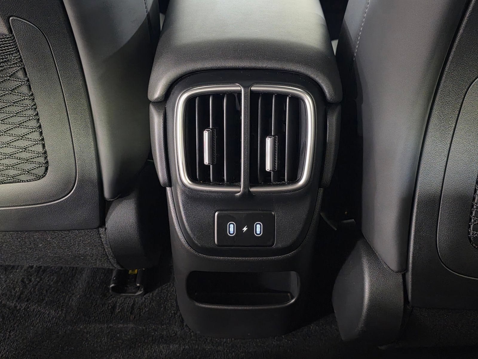 Used 2024 Hyundai Ioniq 6 Limited RWD image 16