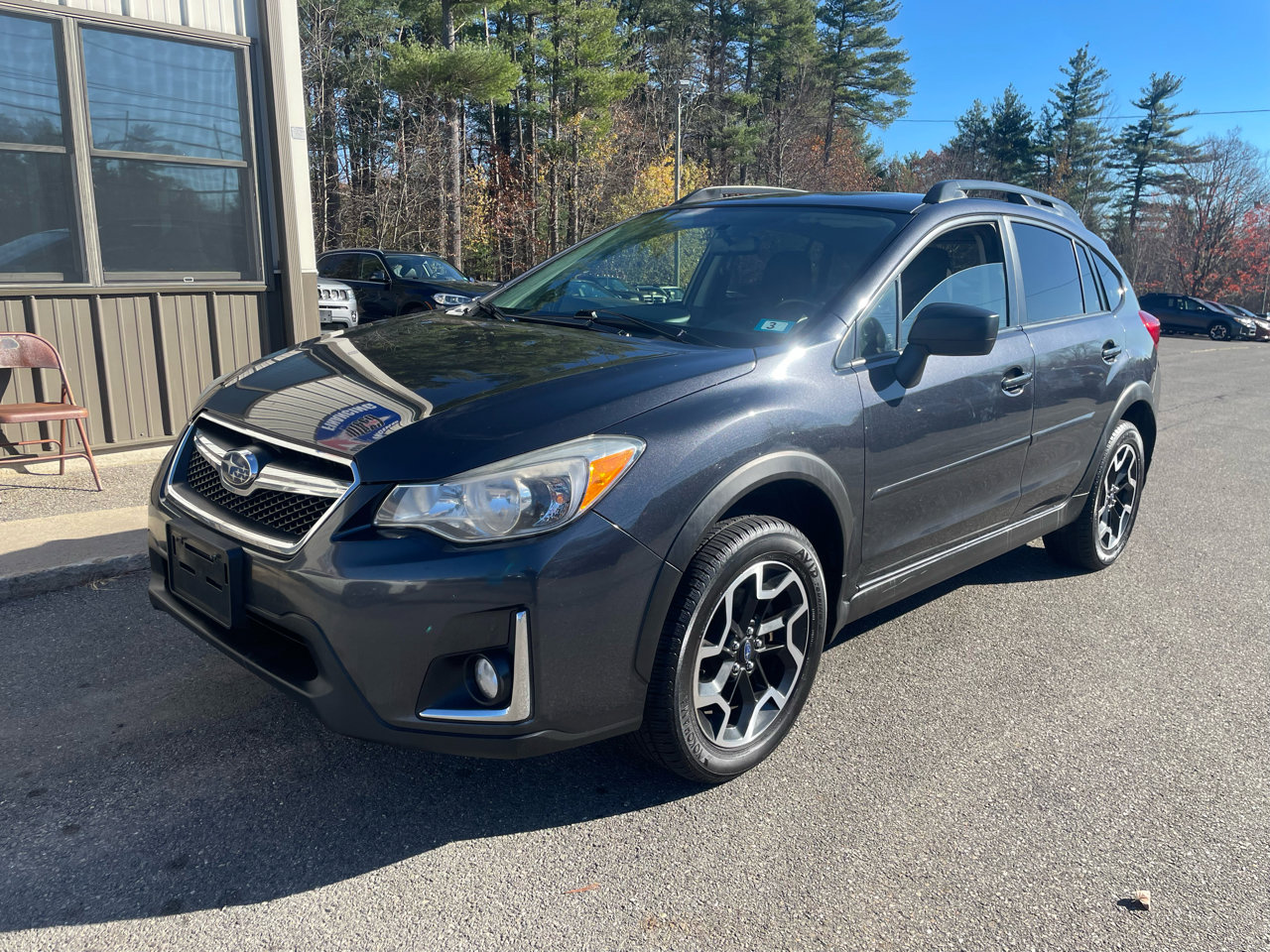 Used 2017 Subaru Crosstrek 2.0i image 1