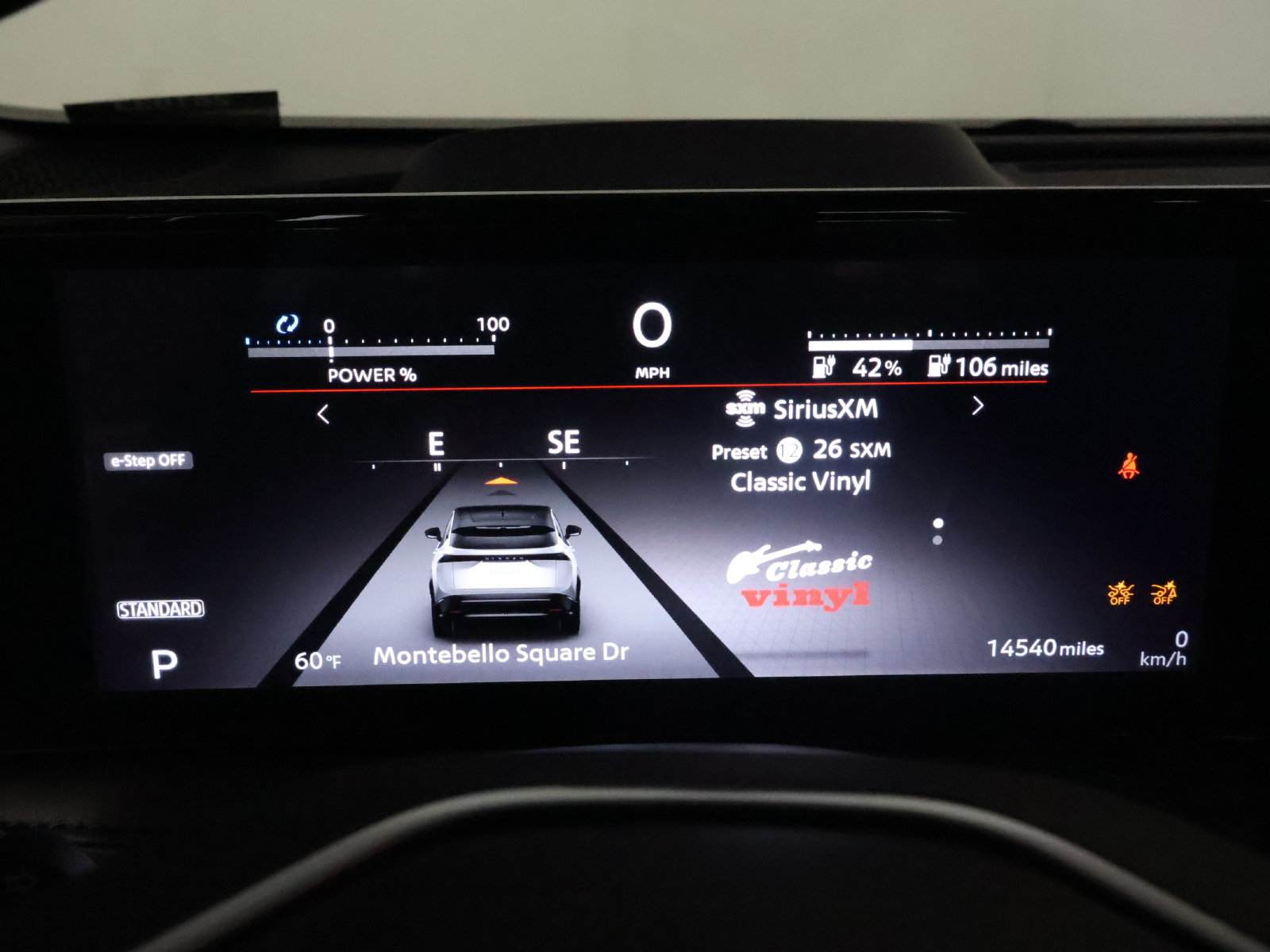 Used 2024 Nissan Ariya AWD image 35