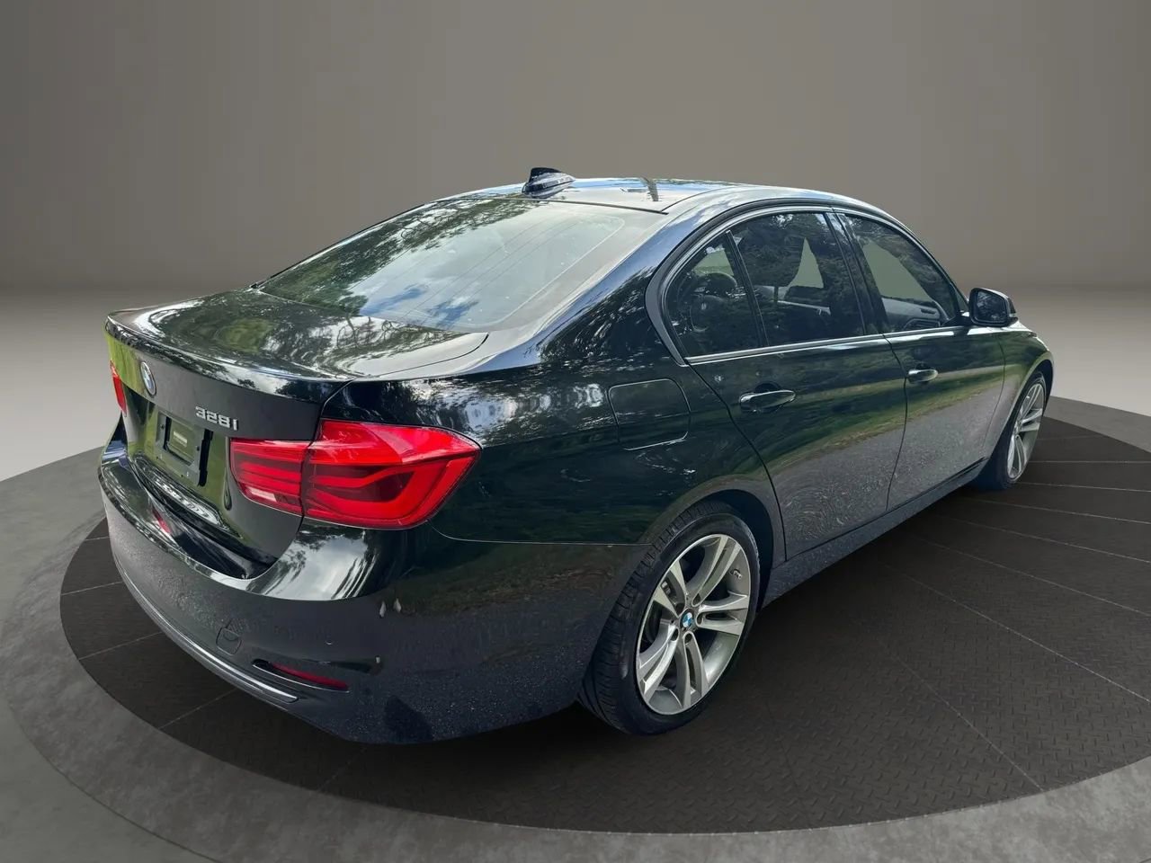 Used 2016 BMW 328i Sedan image 5