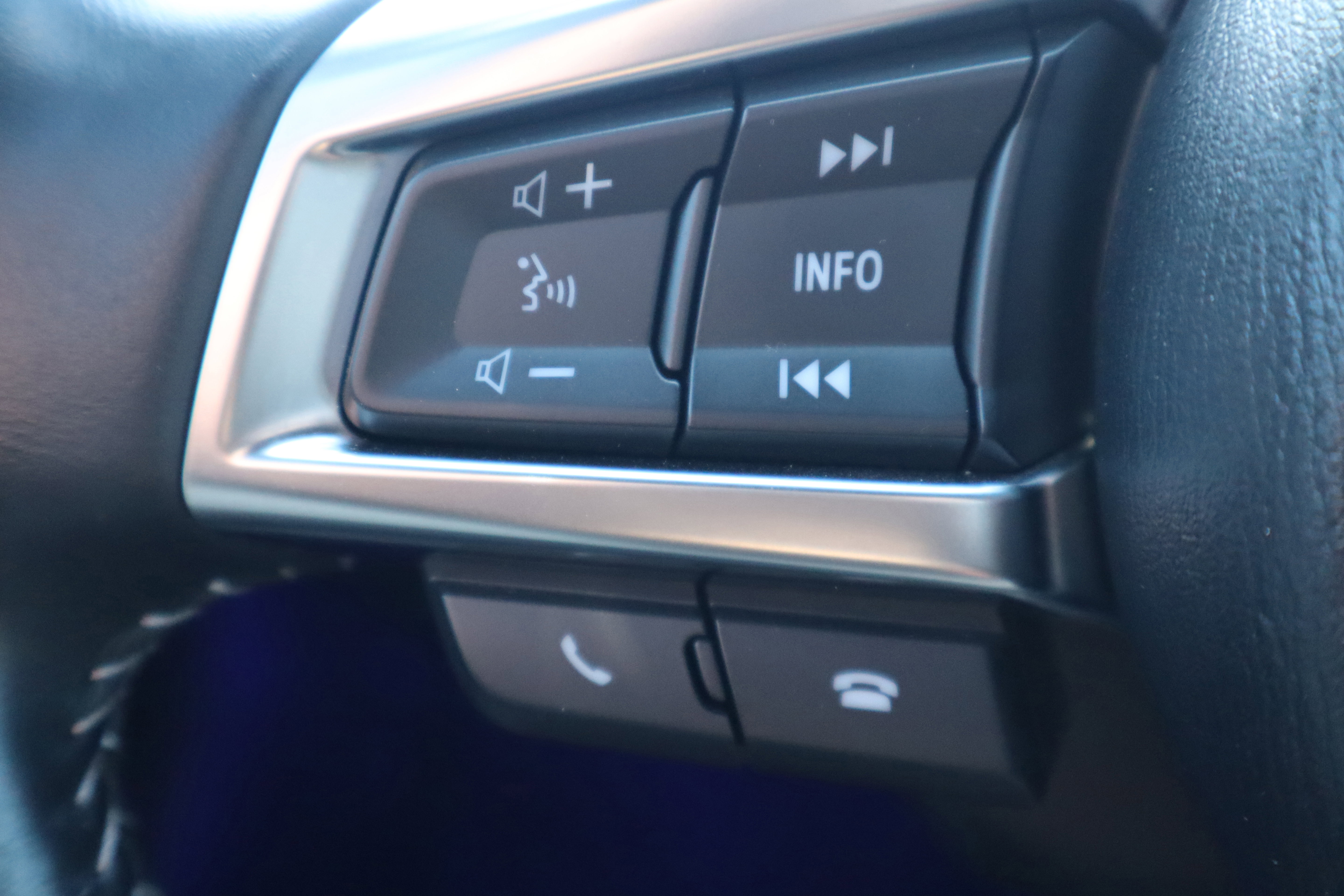 Used 2022 MAZDA MX-5 Miata RF Grand Touring image 12