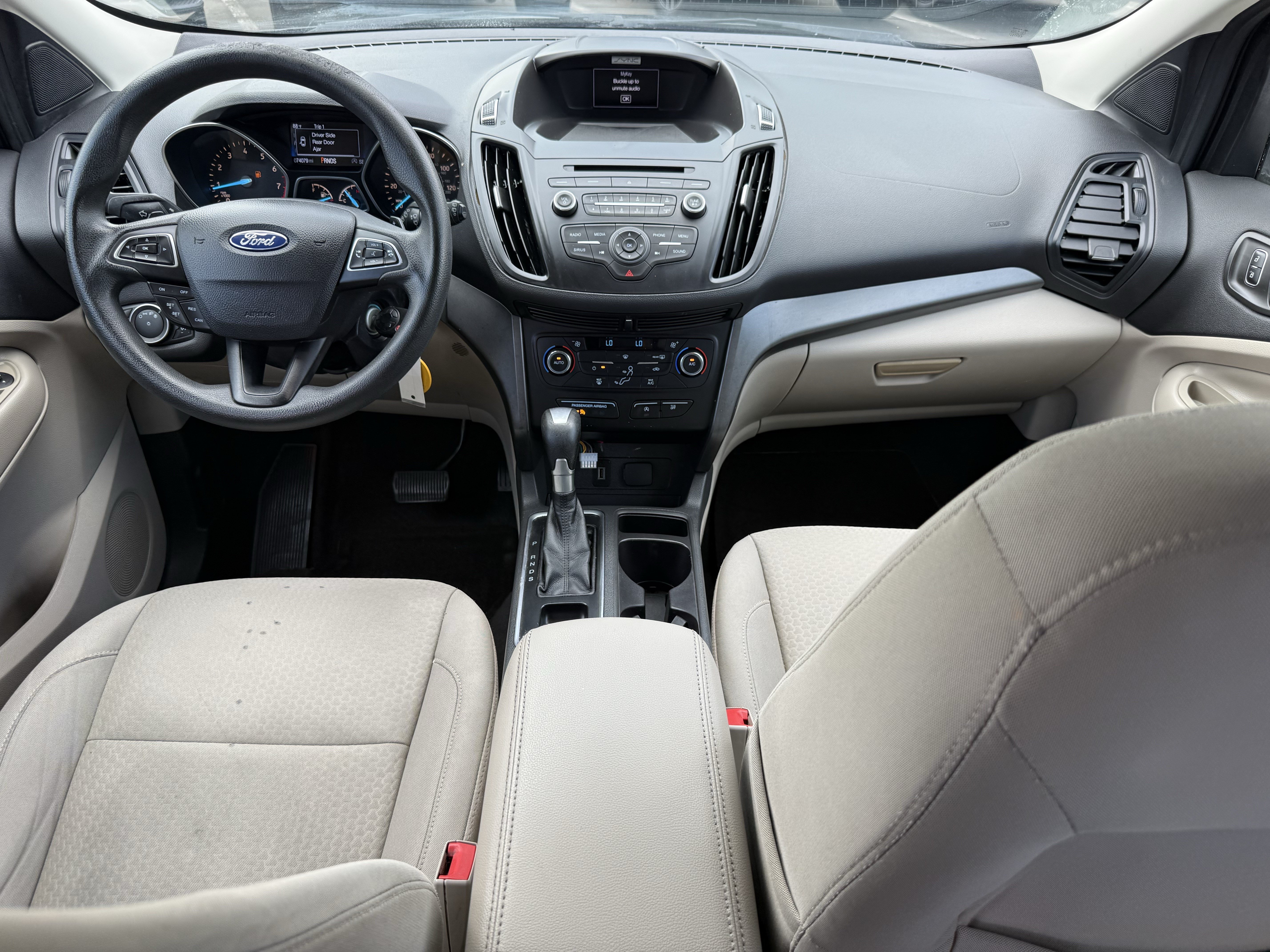 Used 2017 Ford Escape SE FWD image 13
