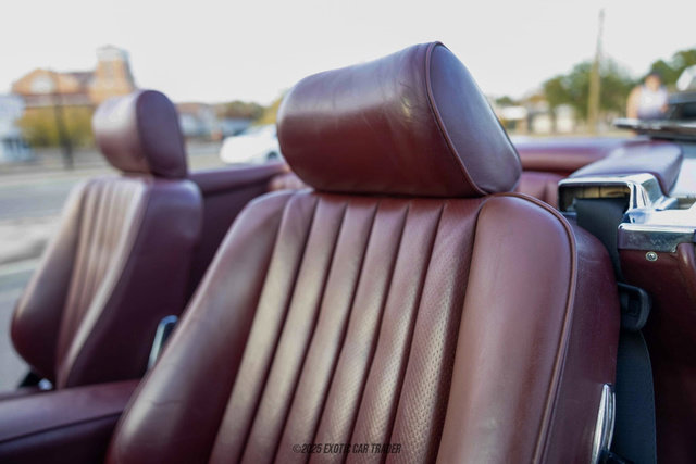 Used 1987 Mercedes-Benz 560 SL image 34