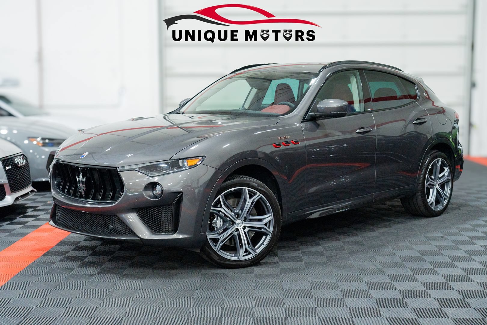 Used 2021 Maserati Levante Trofeo AWD/4WD image 1