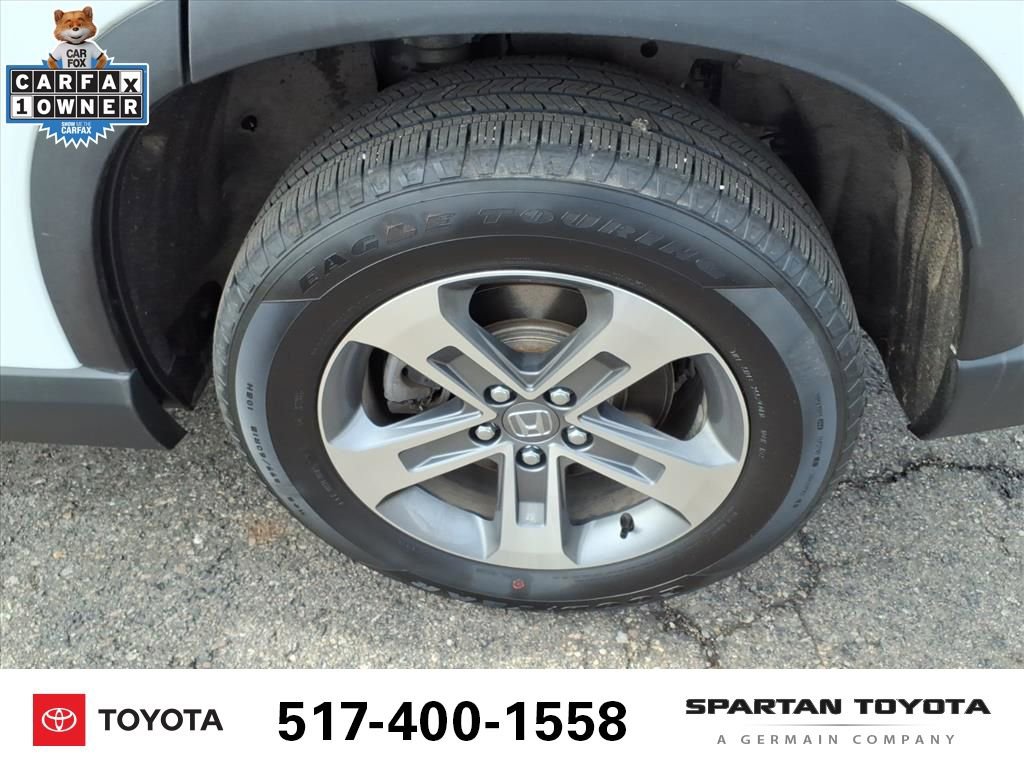 Used 2025 Honda Pilot EX-L image 10