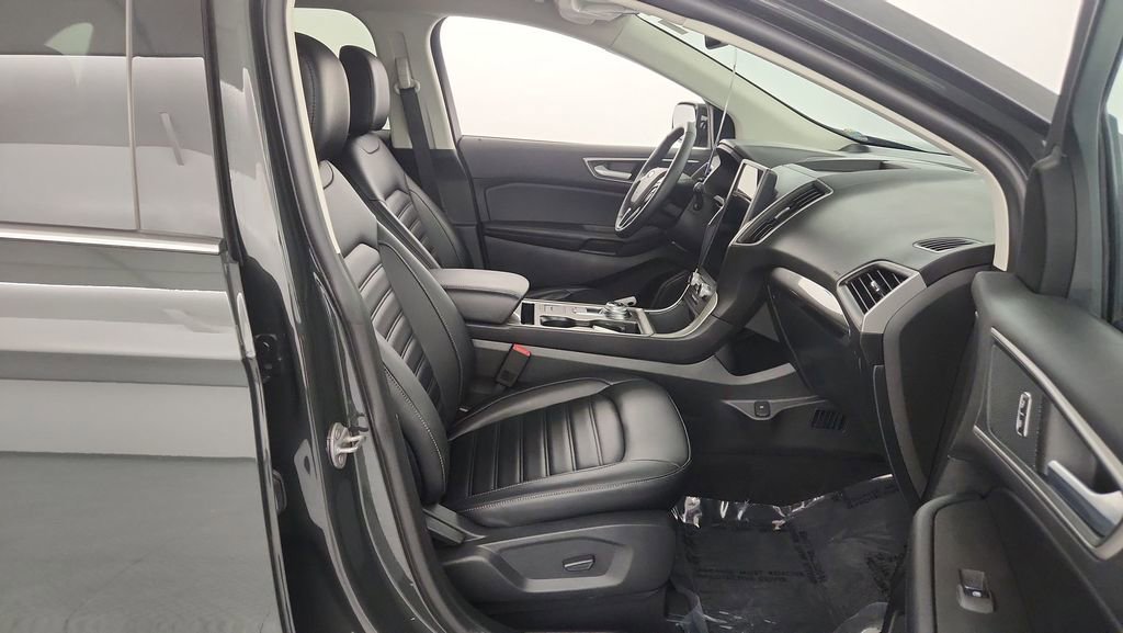 Certified 2024 Ford Edge SEL w/ Convenience Package AWD/4WD image 29