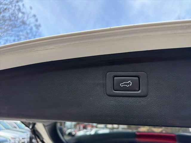 Used 2016 Subaru Outback 2.5i Limited image 13