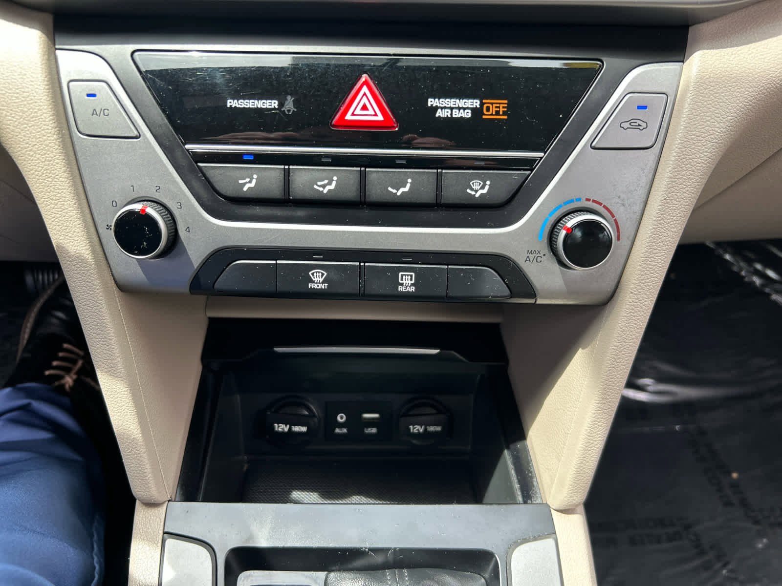 Used 2018 Hyundai Elantra SEL w/ Cargo Package FWD image 19