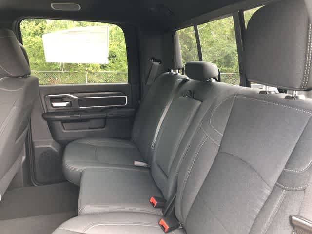 New 2026 RAM 3500 Big Horn AWD/4WD image 35
