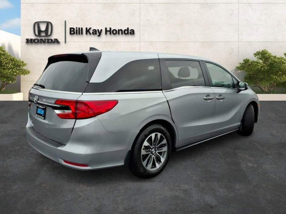Used 2023 Honda Odyssey EX-L image 3