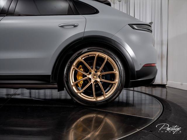 Used 2024 Porsche Cayenne Turbo GT AWD/4WD image 12