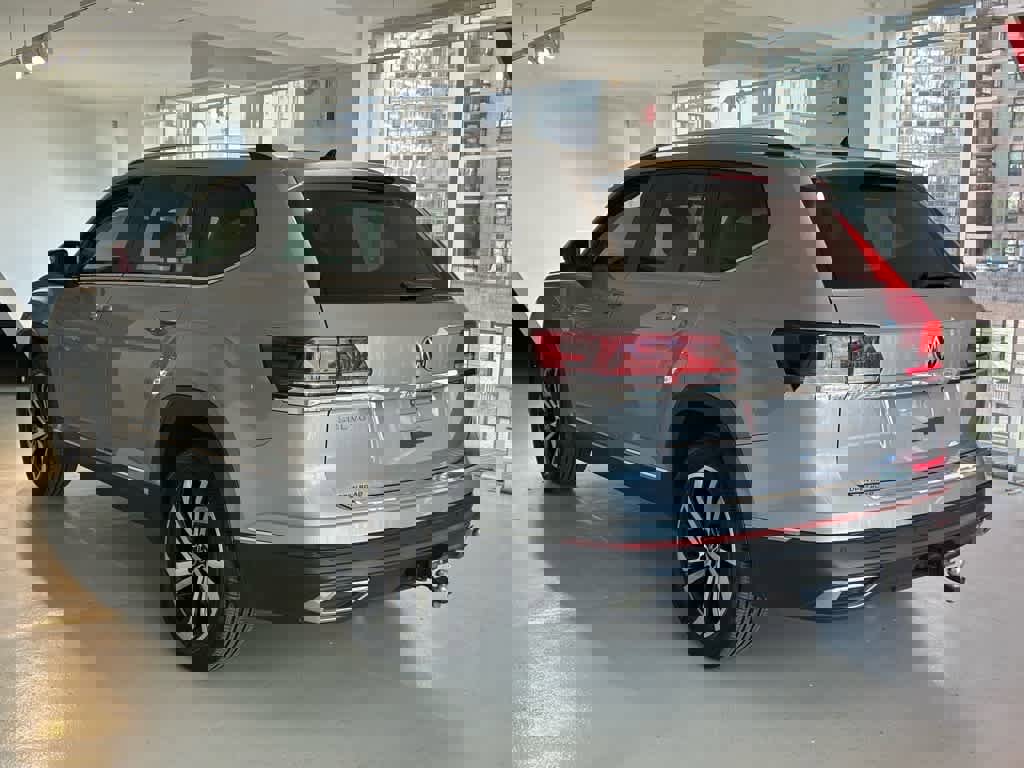 Certified 2023 Volkswagen Atlas SEL image 6