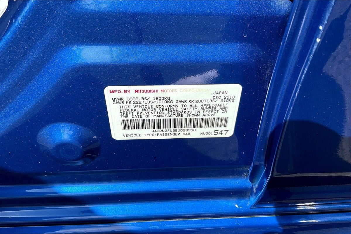 Used 2011 Mitsubishi Lancer ES image 18