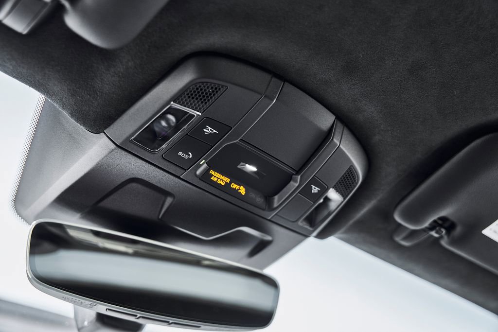 Used 2026 Porsche 911 Carrera 4 GTS AWD/4WD image 73