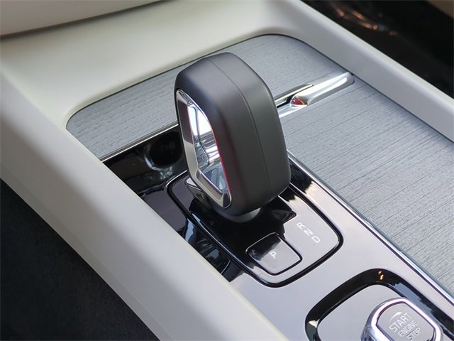 New 2026 Volvo V60 B5 Cross Country Plus w/ Protection Package Premier image 13